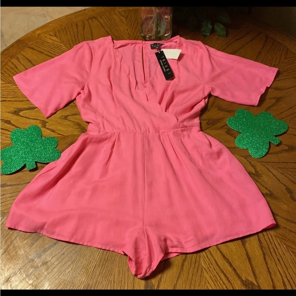 Trixxi romper Medium 8/10 - Picture 1 of 6